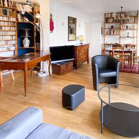 Ferienwohnung L'Archimede - Parking Prive Versailles Exterior foto