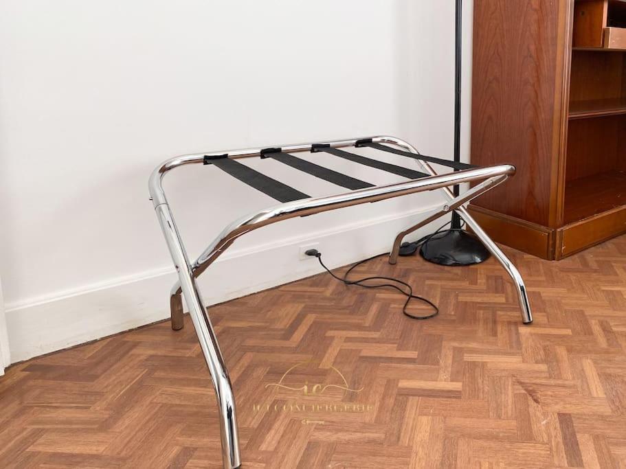 Ferienwohnung L'Archimede - Parking Prive Versailles Exterior foto