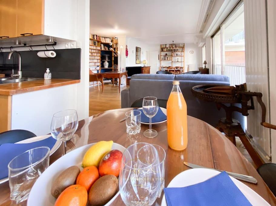 Ferienwohnung L'Archimede - Parking Prive Versailles Exterior foto